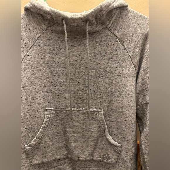 Adidas Sweatshirt - Picture 2 of 6